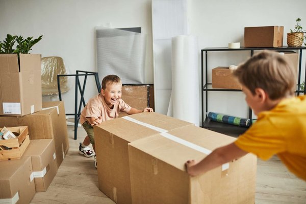 Quelles sont les étapes essentielles à suivre pour faire un déménagement ?