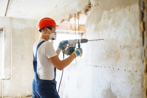 Construisez votre avenir avec une formation sur la rénovation d'immobilier