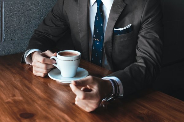 Stratégies avancées et astuces pour investisseurs avertis sur les opérations sur titres